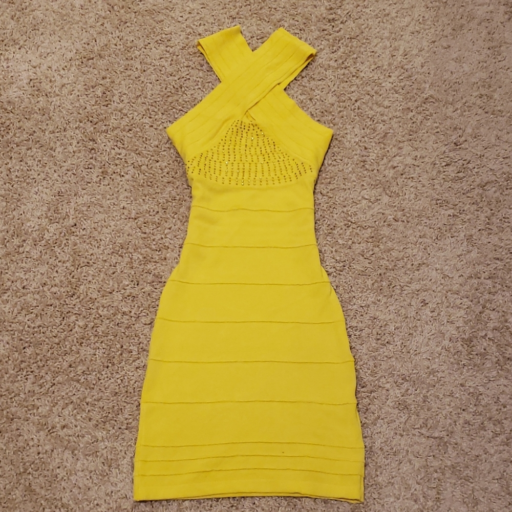Bodycon bright yellow dress